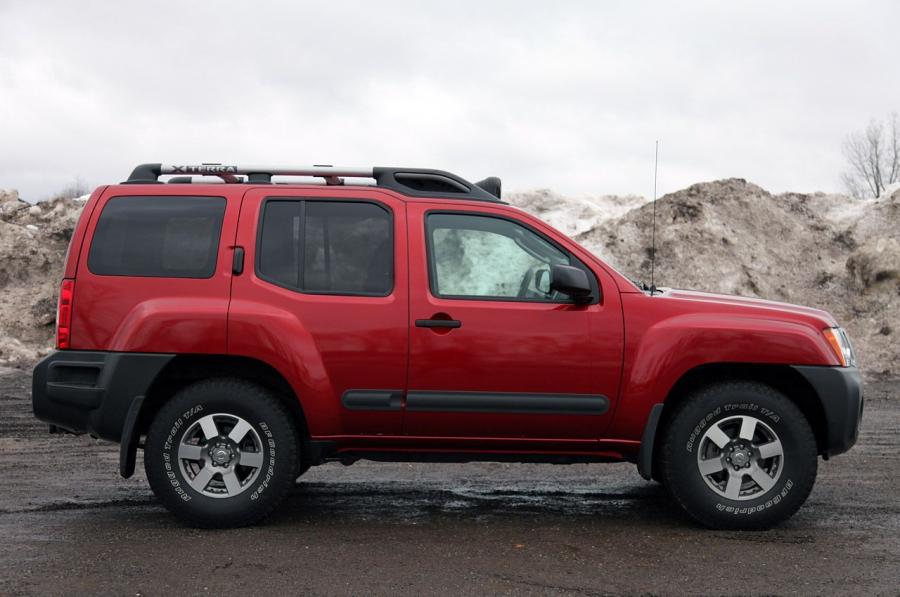  Nissan Xterra Pro-4X 2011 года  (фото 7 из 50)